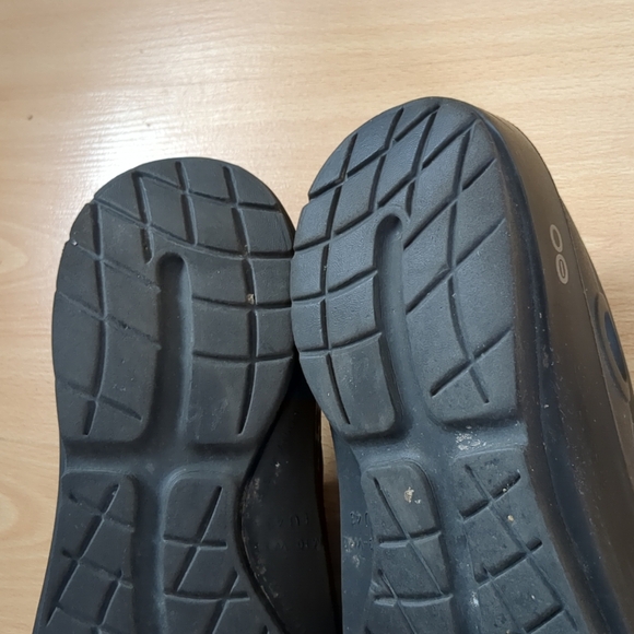 Oofos OOcandoo Sandal Black Size 10 Mens 12 Womens - Picture 7 of 9